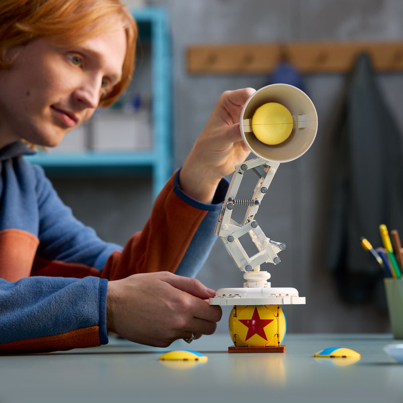 LEGO Disney Pixar Luxo Jr. 21357 Ideas