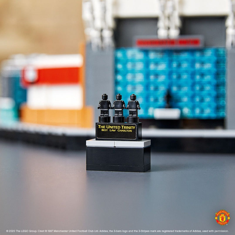 LEGO Manchester United Voetbal stadion 10272 Creator Expert