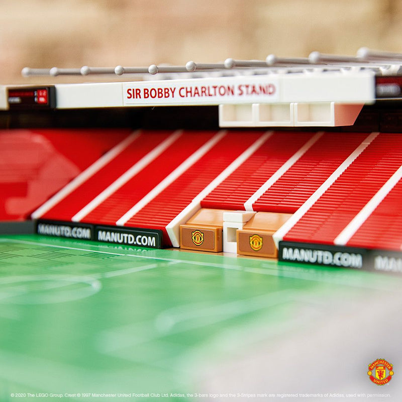 LEGO Manchester United Voetbal stadion 10272 Creator Expert