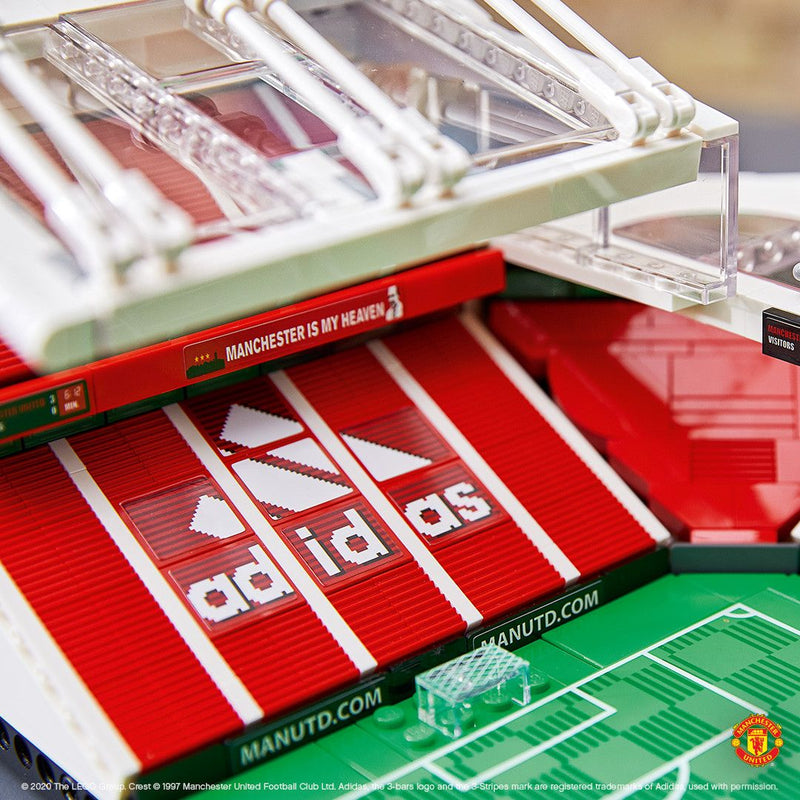 LEGO Manchester United Voetbal stadion 10272 Creator Expert