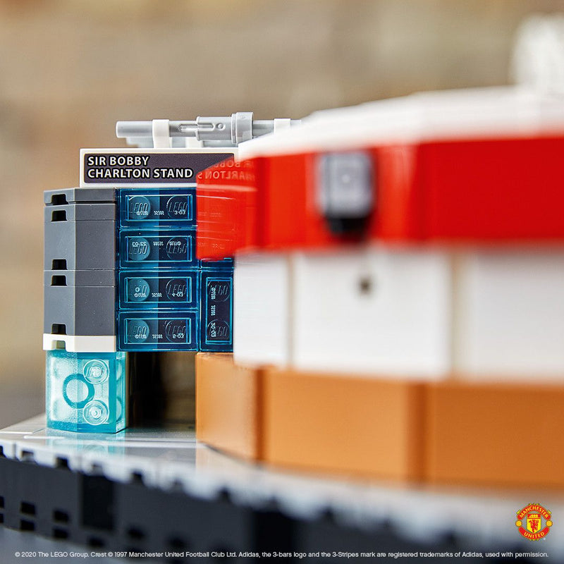 LEGO Manchester United Voetbal stadion 10272 Creator Expert