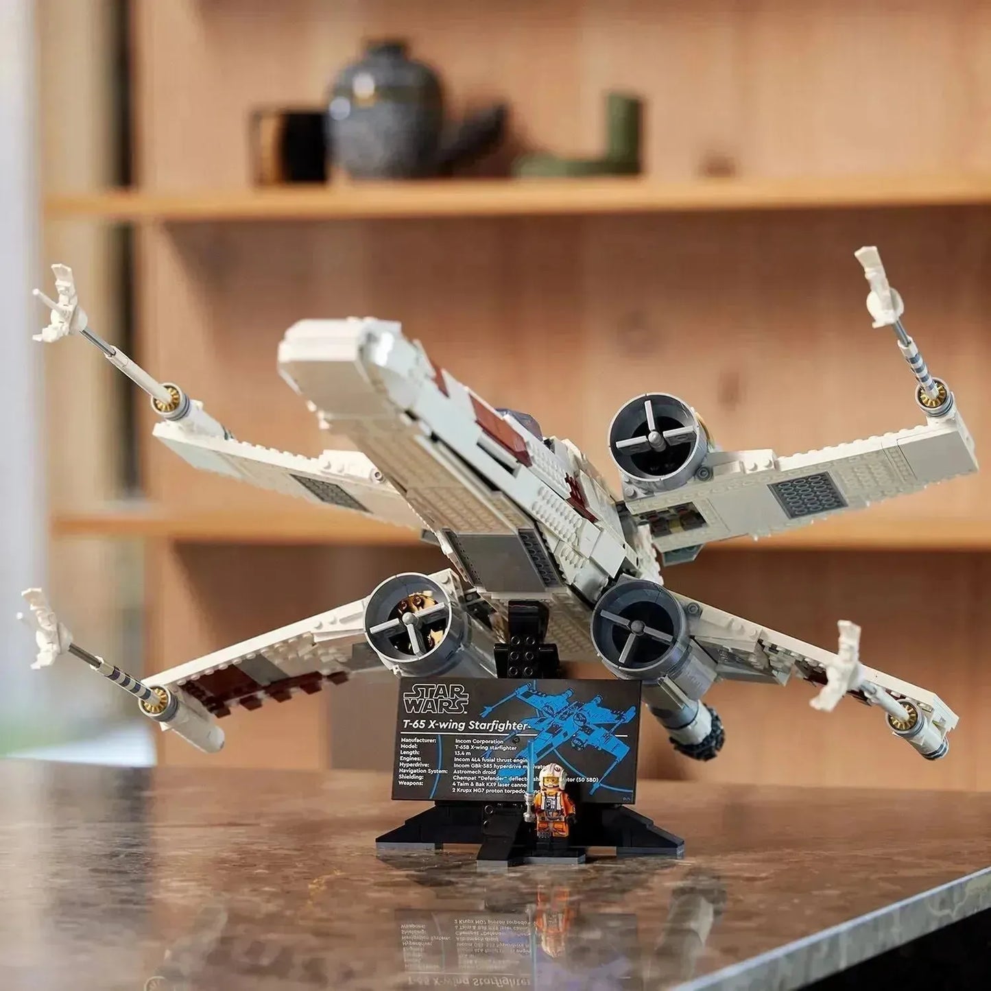 LEGO Luke Skywalkerâs X-Wing Fighter 75355 StarWars