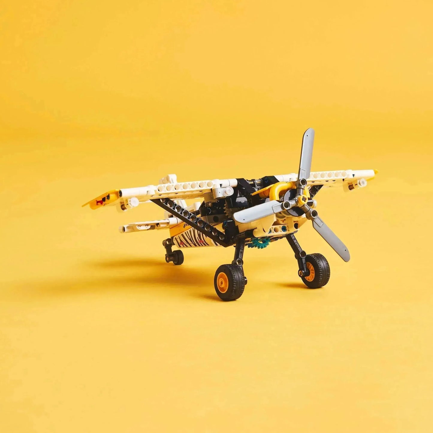 LEGO Oerwoud Vliegtuig 42198 Technic