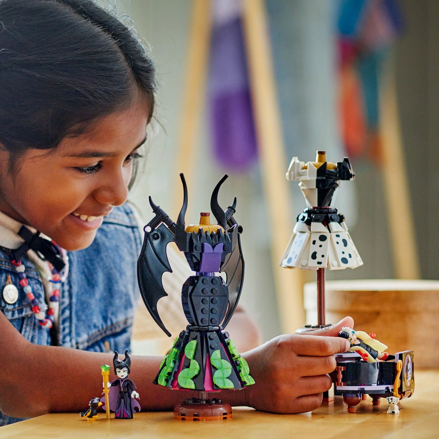 LEGO De jurken van Maleficent en Cruella De Ville 43262 Disney