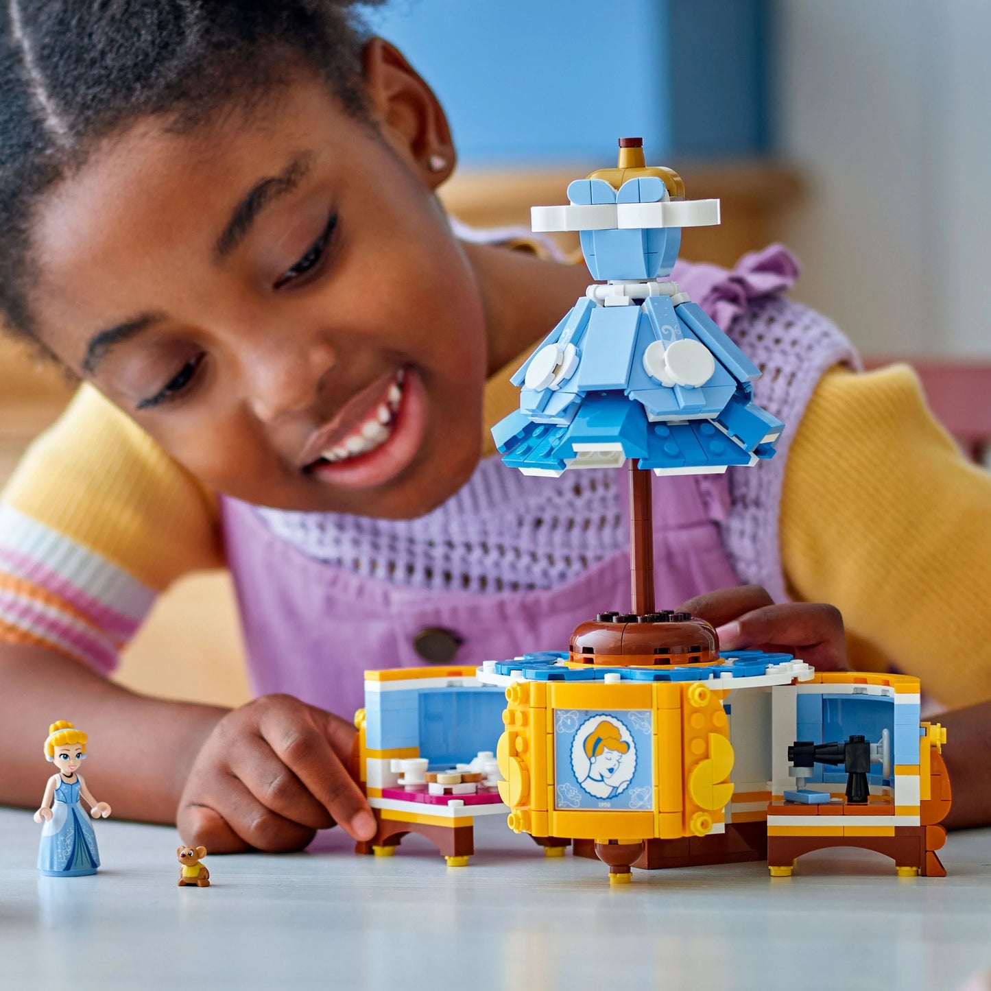 LEGO De Jurk van Assepoester 43266 Disney