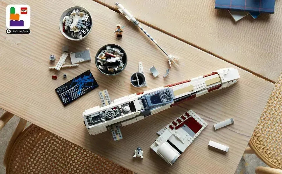 LEGO Luke Skywalkerâs X-Wing Fighter 75355 StarWars