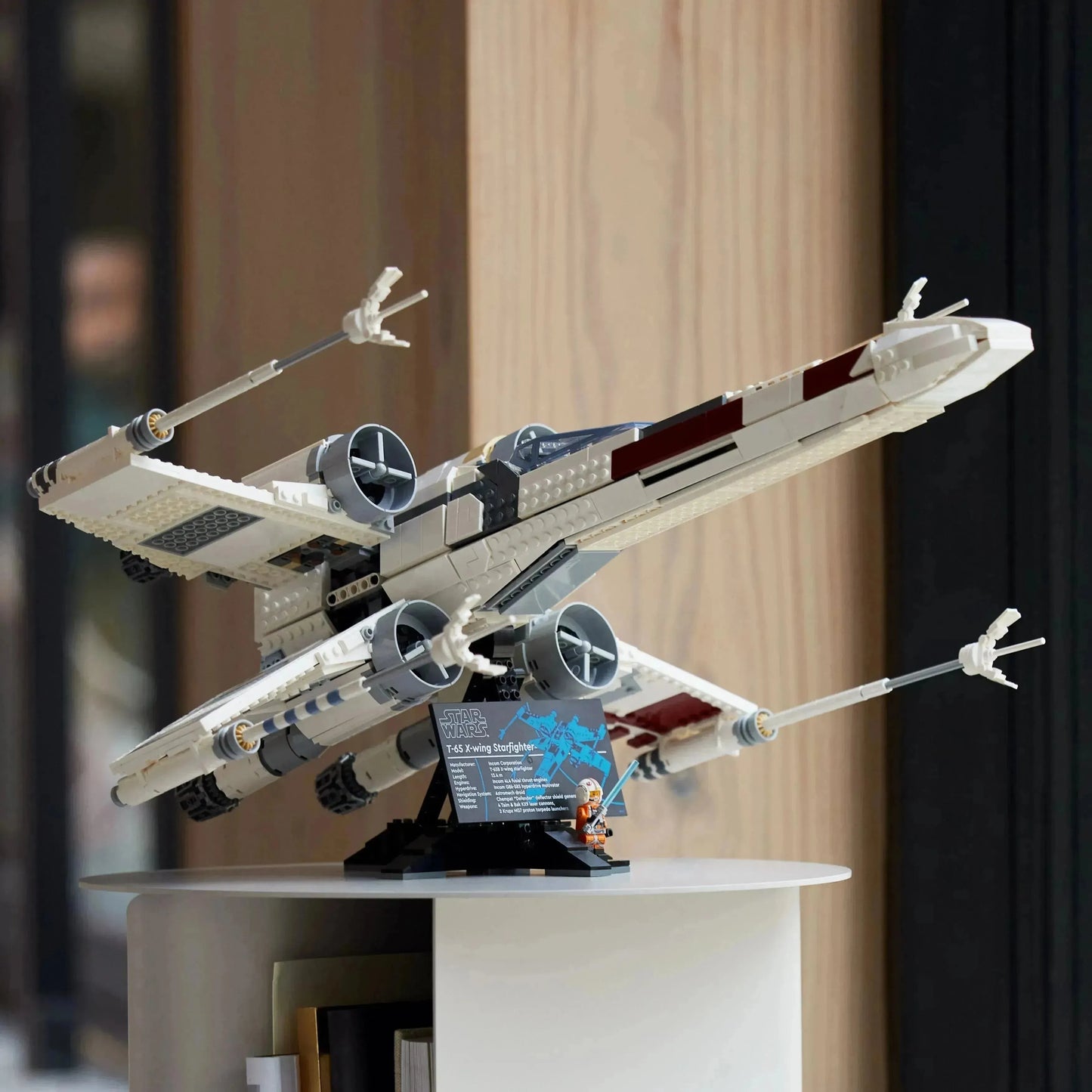 LEGO Luke Skywalkerâs X-Wing Fighter 75355 StarWars