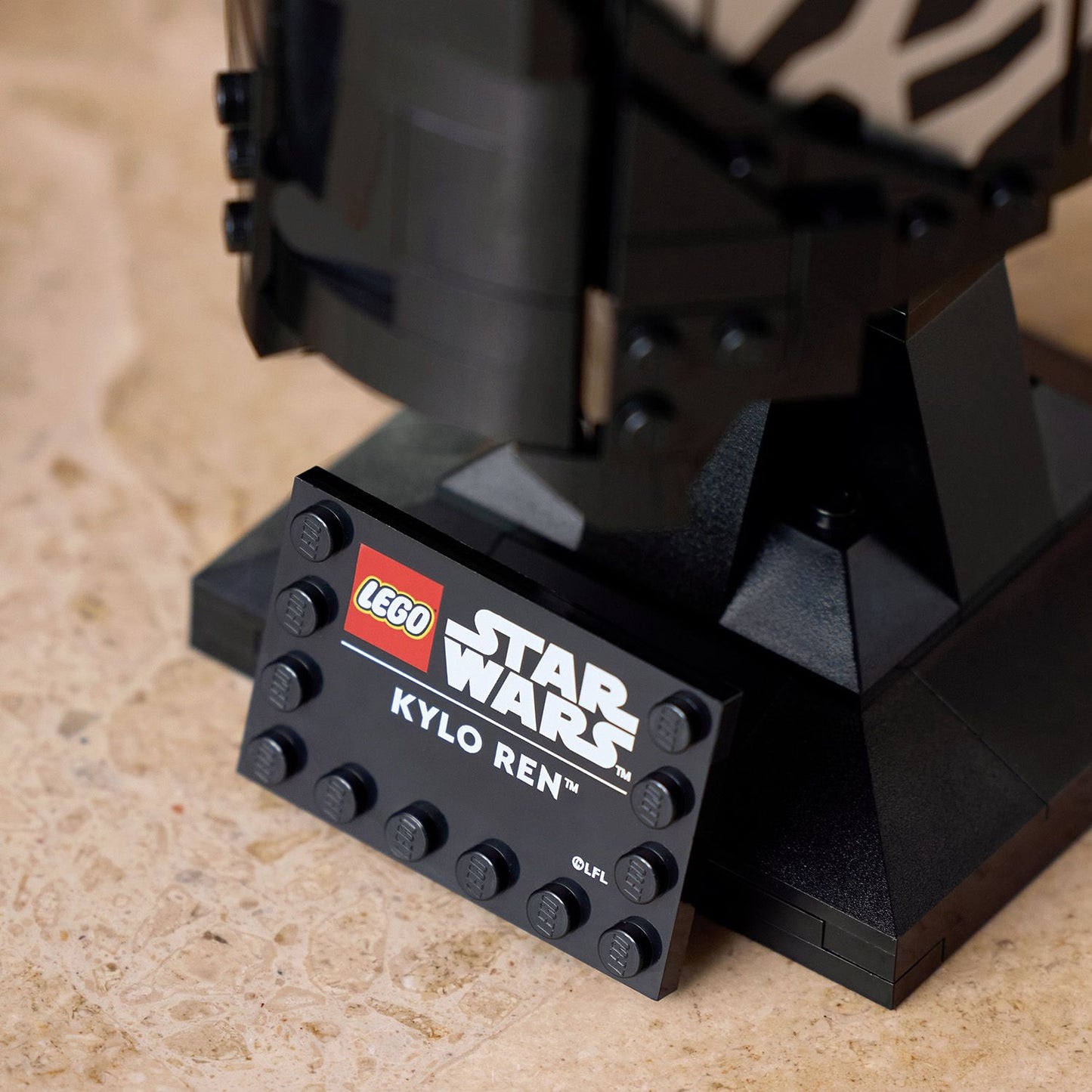 LEGO Kylo Ren Helm 75415 StarWars