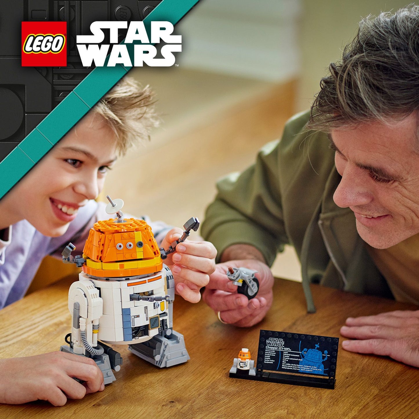 LEGO Chopper (C1-10P)⢠Astromech Droid 75416 StarWars