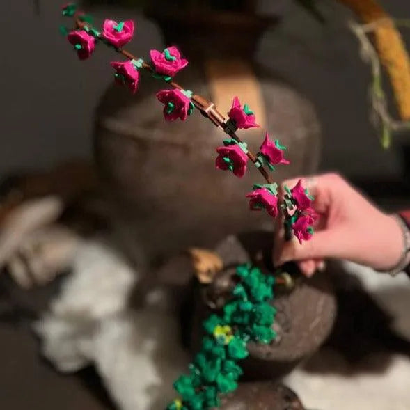 Cherry Blossom branch (gemaakt van orginele LEGO steentjes) LEGO BLOEMEN @ 2TTOYS | Official LEGO shopšš„° DOL OP BOUWEN ā¬. 9.99