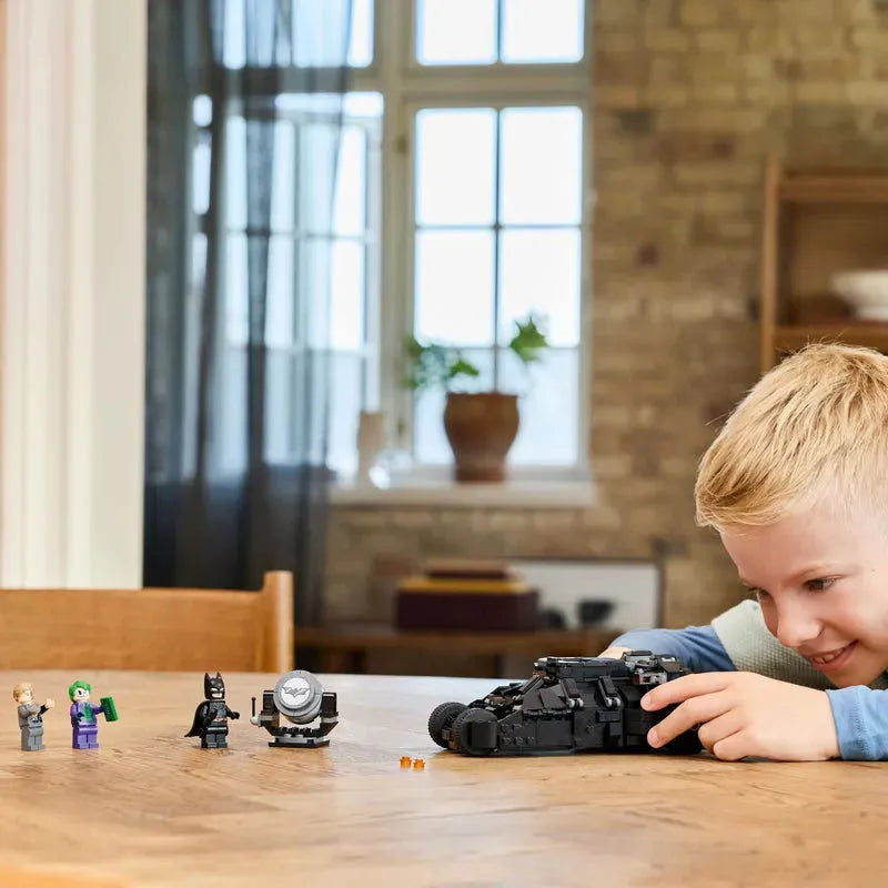 LEGO Batman Tumbler vs. Two Face und der Joker 76303 Batman