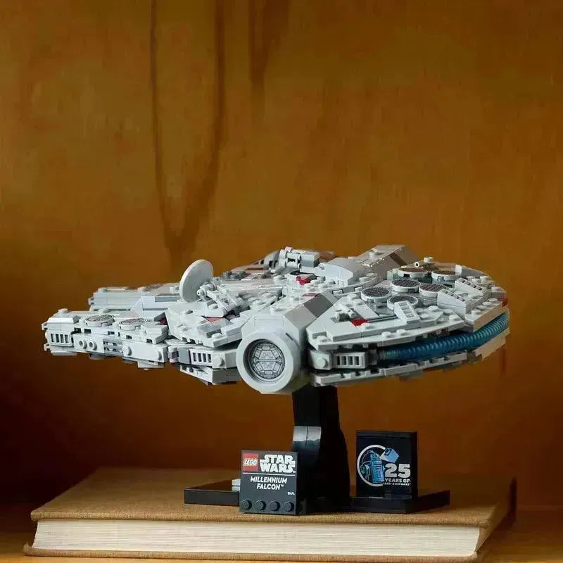 LEGO Millennium Falcon⢠75375 StarWars LEGO StarWars @ 2TTOYS | Official LEGO shopšš„° LEGO ā¬. 71.99