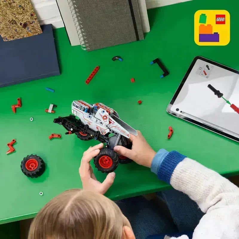 LEGO Monster Jam ThunderROARus 42200 Technic LEGO CREATOR @ 2TTOYS | Official LEGO shopšš„° LEGO ā¬. 23.99