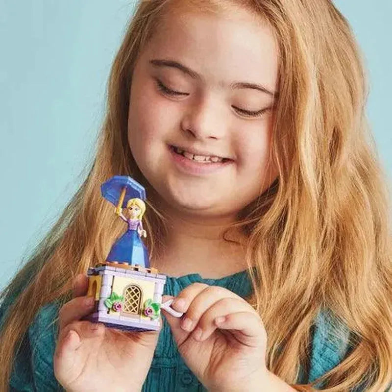 LEGO Ronddraaiende Rapunzel 43214 Disney LEGO DISNEY @ 2TTOYS | Official LEGO shopđ𼰠LEGO âŹ. 8.48