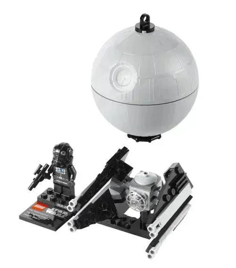 LEGO TIE Interceptor & Death Star 9676 Star Wars - Planet Set LEGO Star Wars - Planet Set @ 2TTOYS | Official LEGO shopšš„° LEGO ā¬. 9.99