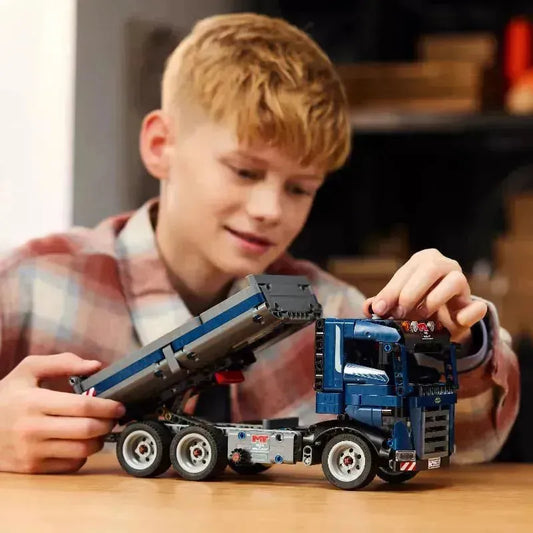 LEGO Vrachtwagen met kiepfunctie 42203 Technic (Pre-Order: maart 2025) @ 2TTOYS | Official LEGO shopđđ„° 2TTOYS | Official LEGO shopđđ„° âŹ. 41.99