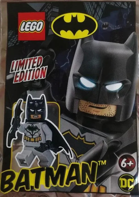 LEGO Batman with Bat-a-Rang 211901 DC Comics Super Heroes LEGO DC Comics Super Heroes @ 2TTOYS | Official LEGO shopđđ„° LEGO âŹ. 9.99