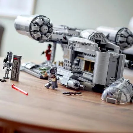 LEGO Razor Crest 75292 StarWars LEGO STARWARS @ 2TTOYS | Official LEGO shop😊🥰 LEGO €. 169.99