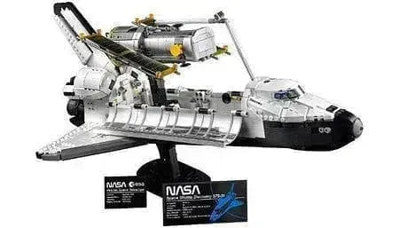 LEGO The Space Shuttle Discovery 10283 Creator Expert LEGO CREATOR EXPERT @ 2TTOYS | Official LEGO shopšš„° LEGO ā¬. 199.99