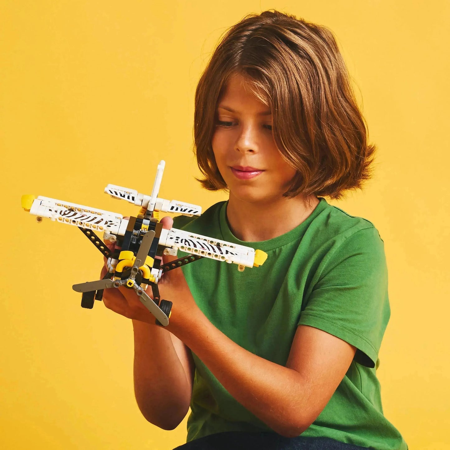 LEGO Oerwoud Vliegtuig 42198 Technic