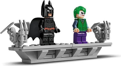 LEGO Batmobile Tumbler van Batman 76240 Batman LEGO BATMAN @ 2TTOYS LEGO €. 229.48